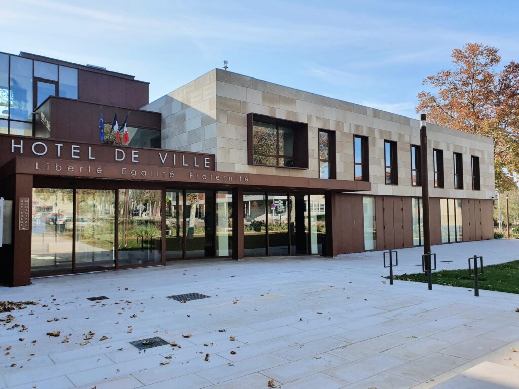 Hôtel de Ville - Ville de Corbas
